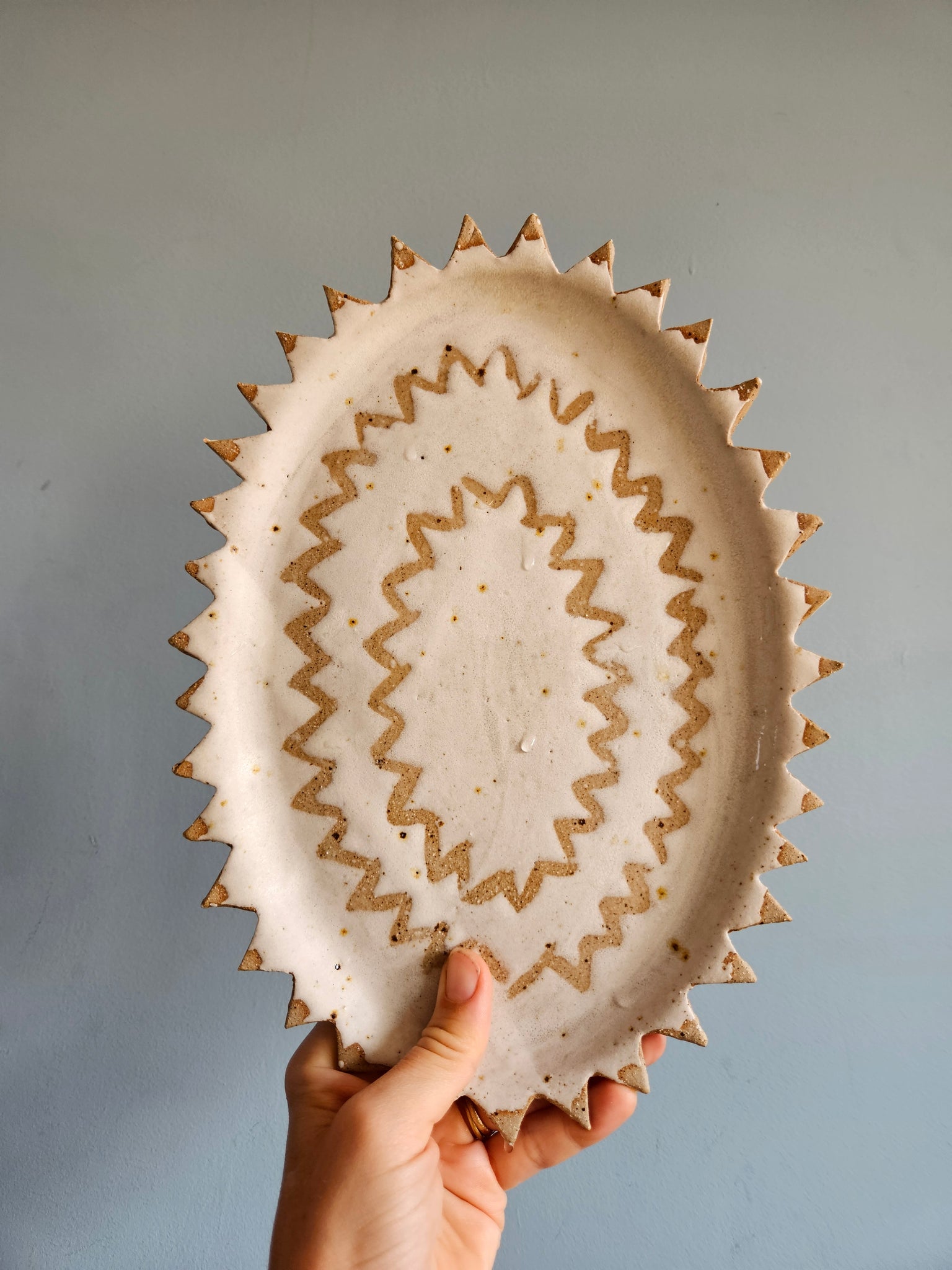 Big Plate 4